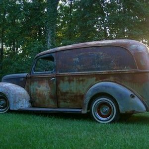 Meet your Posher, Charles